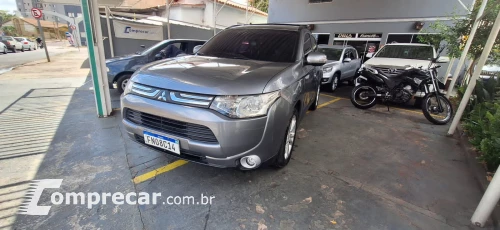 Mitsubishi OUTLANDER 2.0 16V 4 portas