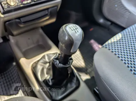 CLASSIC 1.0 MPFI LS 8V FLEX 4P MANUAL