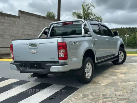 S10 2.8 LT 4X4 CD 16V TURBO DIESEL 4P MANUAL