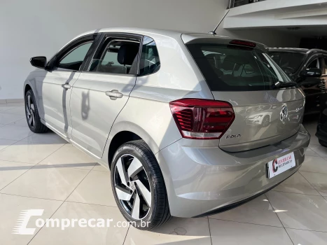 Volkswagen POLO 1.0 MPI 4 portas