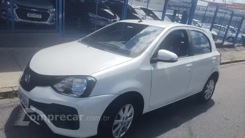 Toyota Etios X plus 4 portas