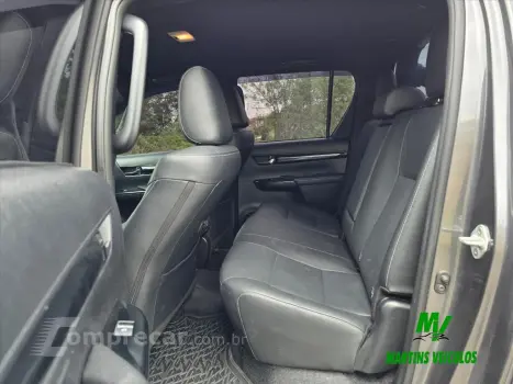 HILUX 2.8 SRX 4X4 CD 16V DIESEL 4P AUTOMÁTICO