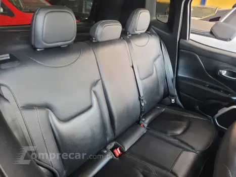 Renegade Longitude 1.8 4x2 Flex 16V Aut.