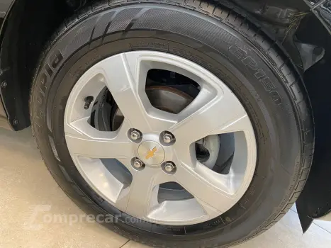 Onix 1.4 Mpfi Lt 8V Flex 4P Automático