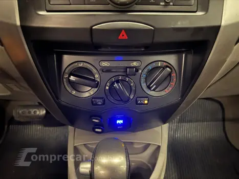 Livina 1.8 Sl 16V Flex 4P Automático