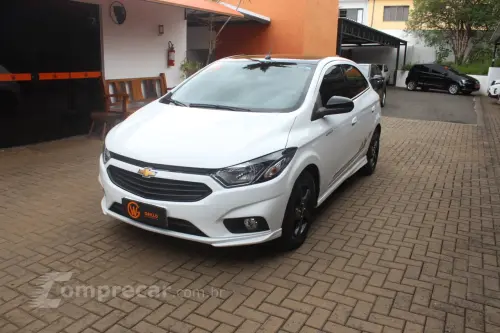 CHEVROLET Onix Hatch 1.4 4P FLEX EFFECT 4 portas