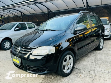 Volkswagen SPACEFOX 1.6 MI 8V 4 portas