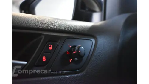 JETTA - 2.0 COMFORTLINE 4P MANUAL