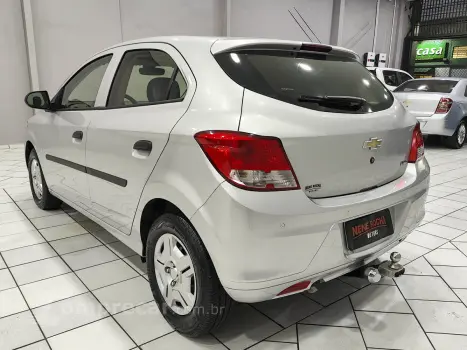 ONIX HATCH LS 1.0 8V FlexPower 5p Mec.