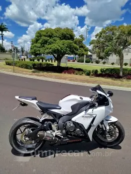 CBR 1000RR - Fireblade