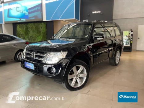 Mitsubishi PAJERO FULL 3.8 HPE 4X4 V6 24V GASOLINA 4P AUTOMÁ 4 portas