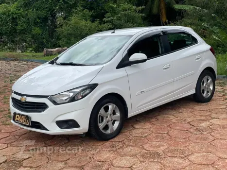 CHEVROLET ONIX 1.4 MPFI LTZ 8V 4 portas