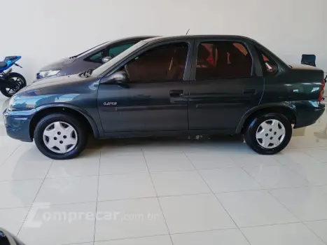 Classic Sedan 1.0 4P FLEX LIFE