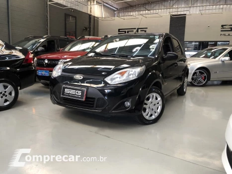 FORD Fiesta 1.6 16V Flex Mec. 5p 4 portas