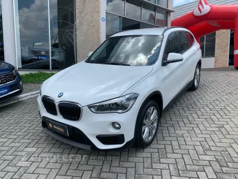 BMW X1 SDRIVE 20i 2.0 TB Acti.Flex Aut. 4 portas
