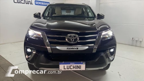 HILUX SW4 2.8 SRX DIAMOND 4X4 7 LUGARES 16V TURBO