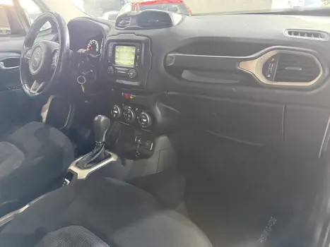RENEGADE 1.8 16V FLEX LONGITUDE 4P AUTOMÁTICO