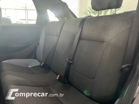 CORSA 1.4 MPFI Premium Sedan 8V