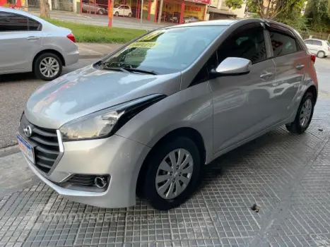 Hyundai HB20 - 1.0 COMFORT 12V 4P MANUAL 4 portas