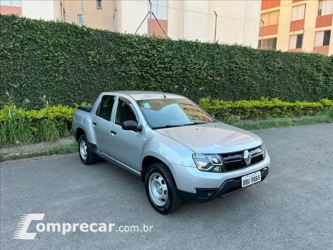 Renault DUSTER OROCH 1.6 16V SCE Express 4 portas