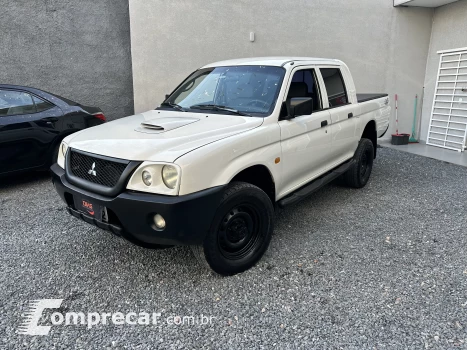 Mitsubishi L200 2.5 4X4 CD 8V Turbo 4 portas