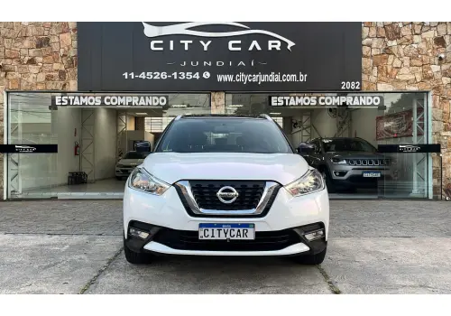 NISSAN KICKS 1.6 16V FLEXSTART SL 4P XTRONIC 4 portas