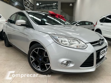 FOCUS 2.0 TITANIUM SEDAN 16V FLEX 4P POWERSHIFT