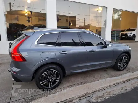XC60 2.0 T8 Hybrid Momentum AWD Geartronic
