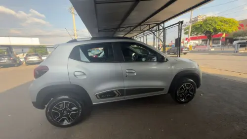 Kwid 27 KW E-TECH INTENSE ELÉTRICO