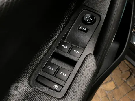 Tracker 1.0 Turbo Flex Lt Automático