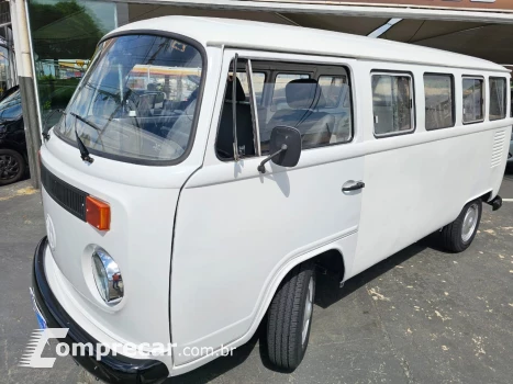 Volkswagen KOMBI 1.6 MI Carat 8V 3 portas