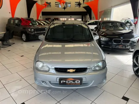 CHEVROLET CHEVROLET CLASSIC 1.0 MPFI VHCE 8V 4 portas