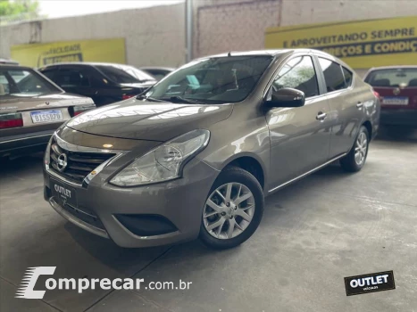 NISSAN VERSA 1.6 16V FLEXSTART SV 4P XTRONIC 4 portas