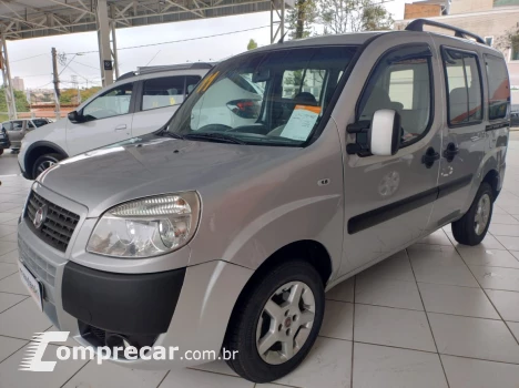 Fiat Doblo 1.8 4P HLX FLEX 7 LUGARES 4 portas