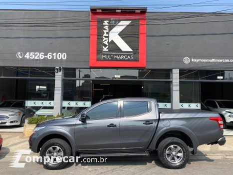 Mitsubishi L200 TRITON 2.4 16V Turbo Sport HPE CD 4X4 4 portas