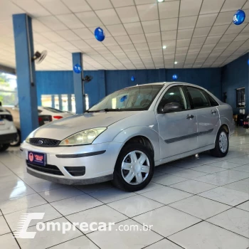 FORD FOCUS 1.6 8V 4 portas