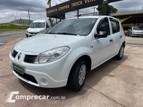 Renault SANDERO 1.6 Authentique 8V 4 portas