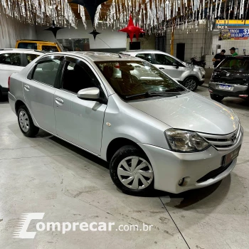 ETIOS 1.5 XS Sedan 16V