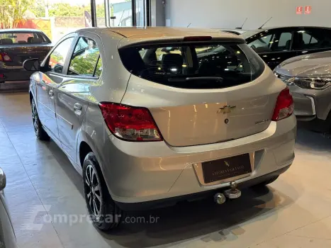 ONIX 1.0 MPFI LT 8V FLEX 4P MANUAL