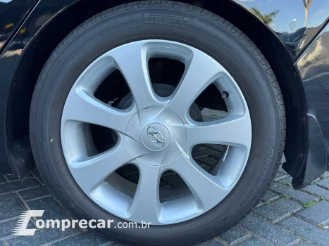 ELANTRA 1.8 GLS 16V