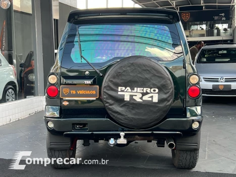 PAJERO TR4 2.0 4X4 16V 140CV FLEX 4P AUTOMÁTICO