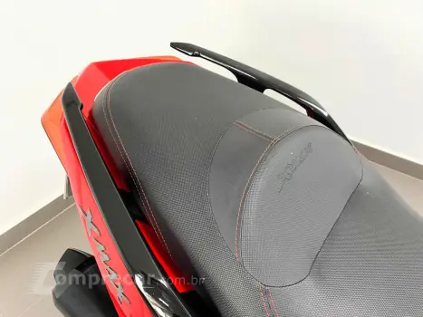YAMAHA XMAX 250 ABS