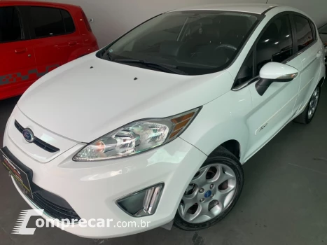 FORD FIESTA 1.6 SE Hatch 16V 4 portas