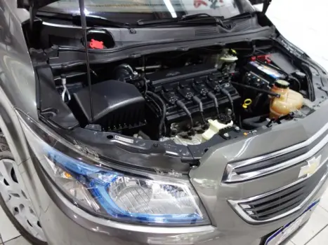 PRISMA - 1.4 MPFI LT 8V 4P MANUAL