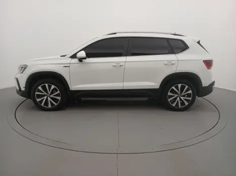 TAOS 1.4 250 TSI TOTAL FLEX HIGHLINE AUTOMÁTICO