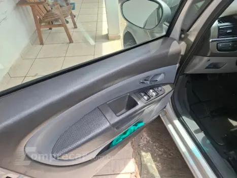 Linea 1.9 Mpi Lx 16V Flex 4P Automatizado