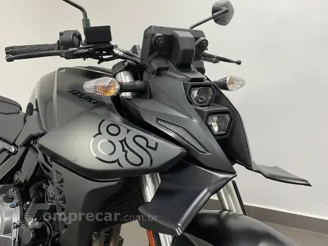 SUZUKI GSX-8S