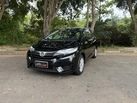 Honda FIT 1.5 LX 16V 4 portas