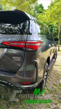 HILUX SW4 2.8 D-4d Turbo Diamond 7L 4X4