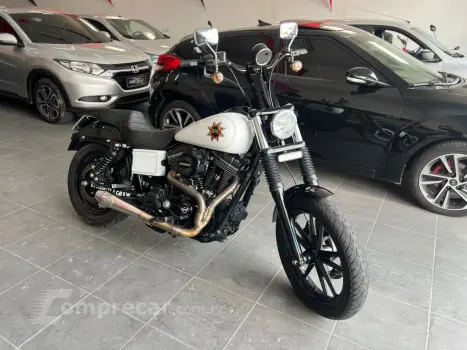 DYNA SUPER GLIDE CUSTOM